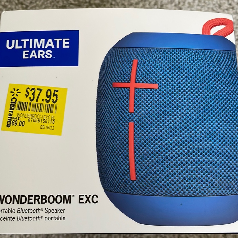 Bluetooth waterproof speaker